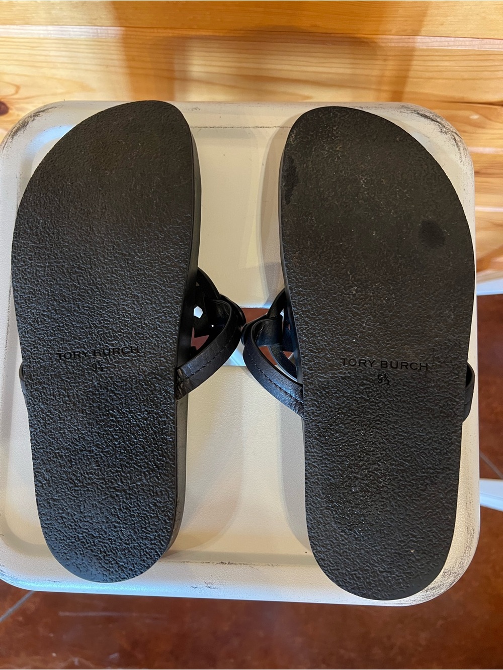 Tory Burch black sandals size 9.5 - Picture 3 of 3
